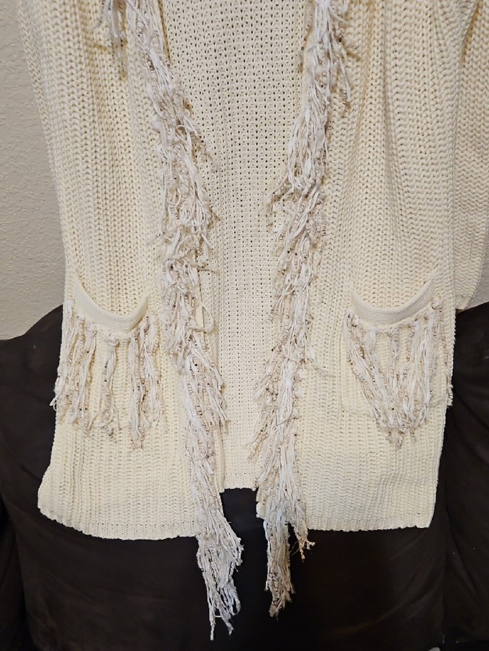 Curios Open-Front Fringe Knit Cardigan in Light Cream - Picture 3 of 10
